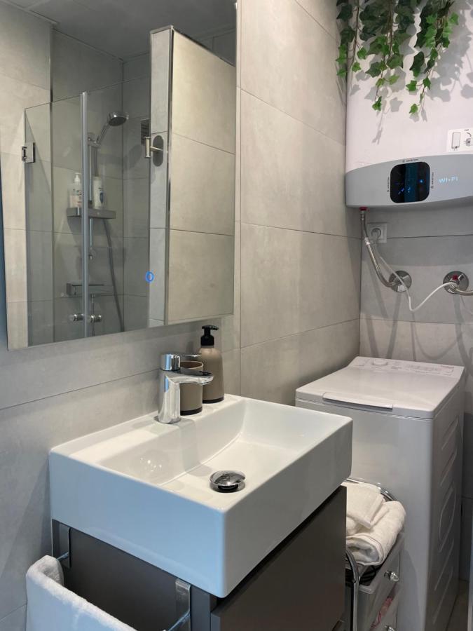 Allegra Suite Málaga Buitenkant foto